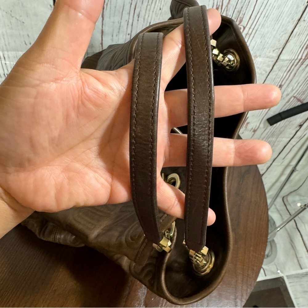 Louis Vuitton Paris Souple Whisper PM Chocolate Embossed leather bag limited - Picture 5 of 16